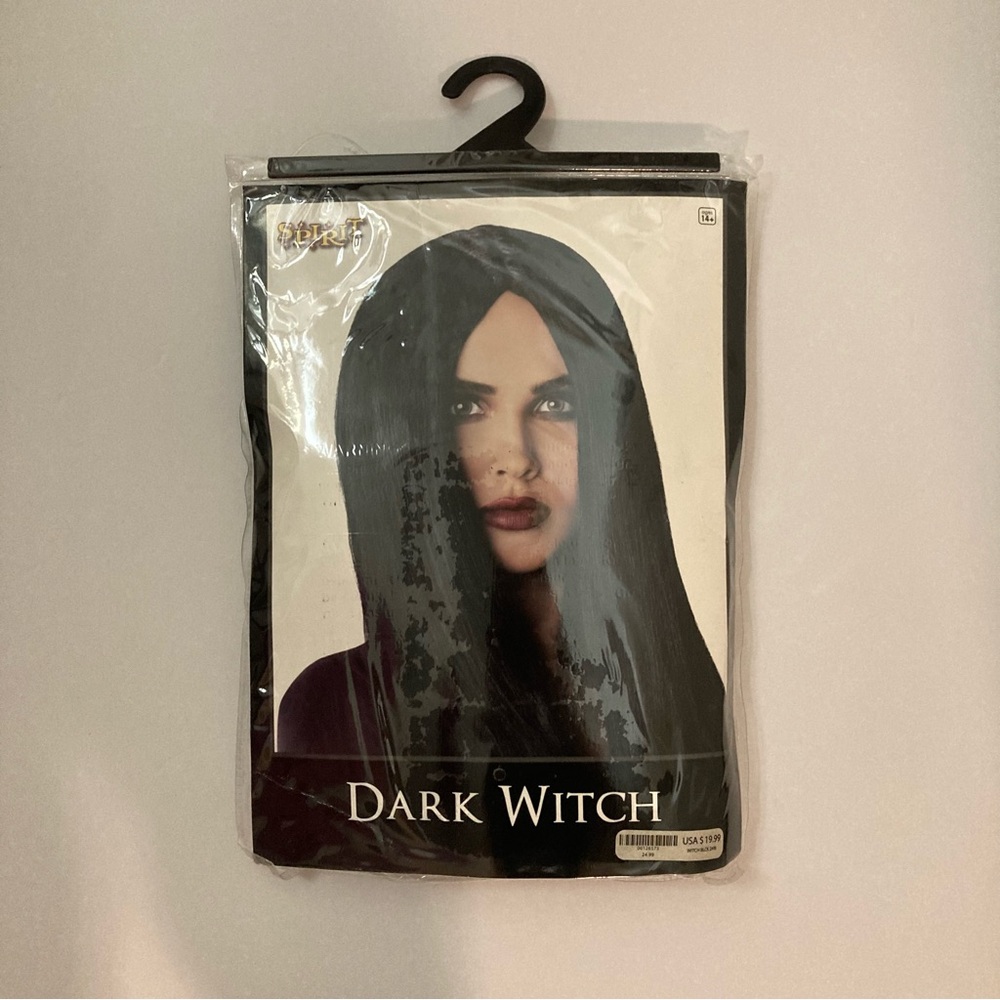 Black wig
